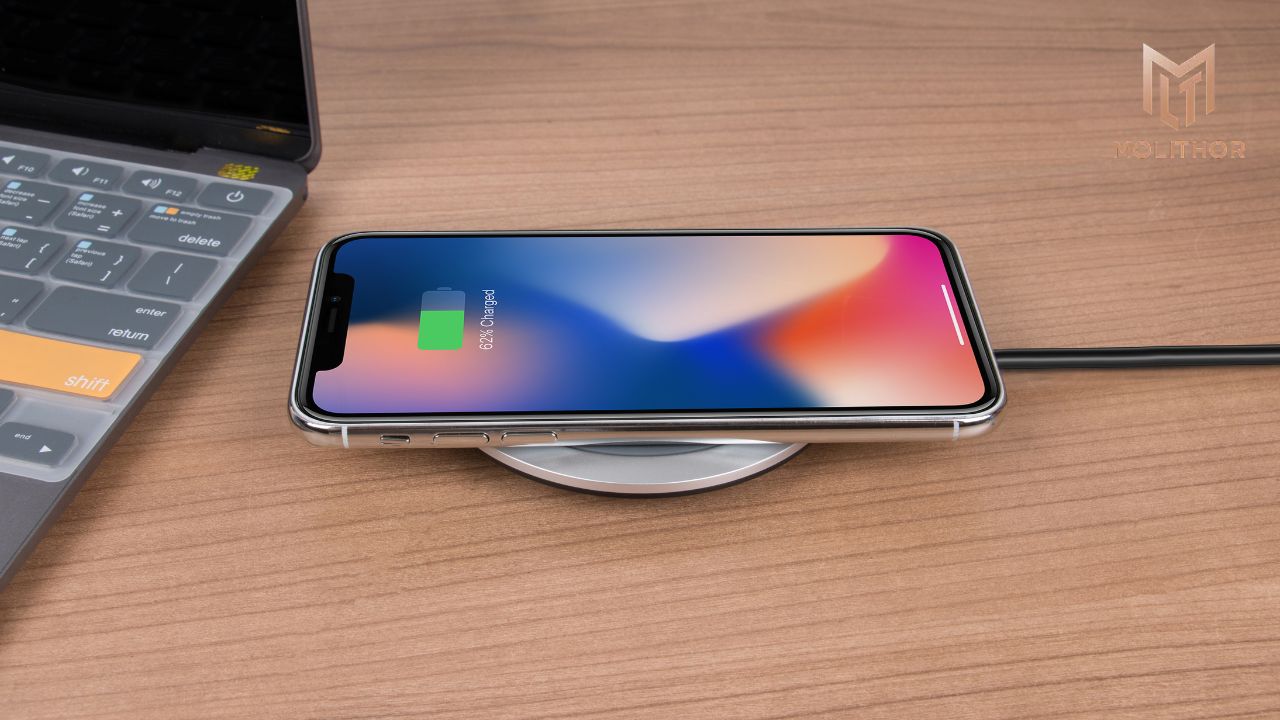 Những cảnh báo nhiều người bỏ qua khi sạc pin iPhone qua đêm Những cảnh báo nhiều người bỏ qua khi sạc pin iPhone qua đêm